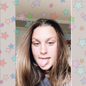 Meet your Posher, Riley